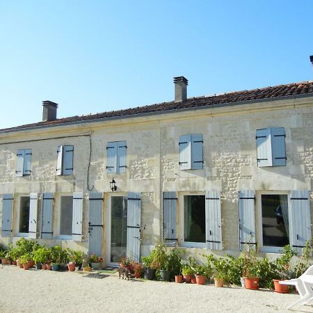 Bed and Breakfast Maison Lavande Сен-Жан-д'Анжели Экстерьер фото