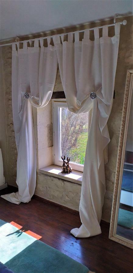 Bed and Breakfast Maison Lavande Сен-Жан-д'Анжели Экстерьер фото